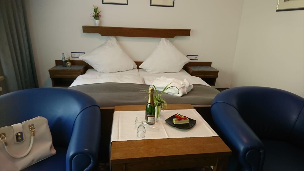 Cafe Blaich - Hotel Garni Höfen an der Enz Buitenkant foto